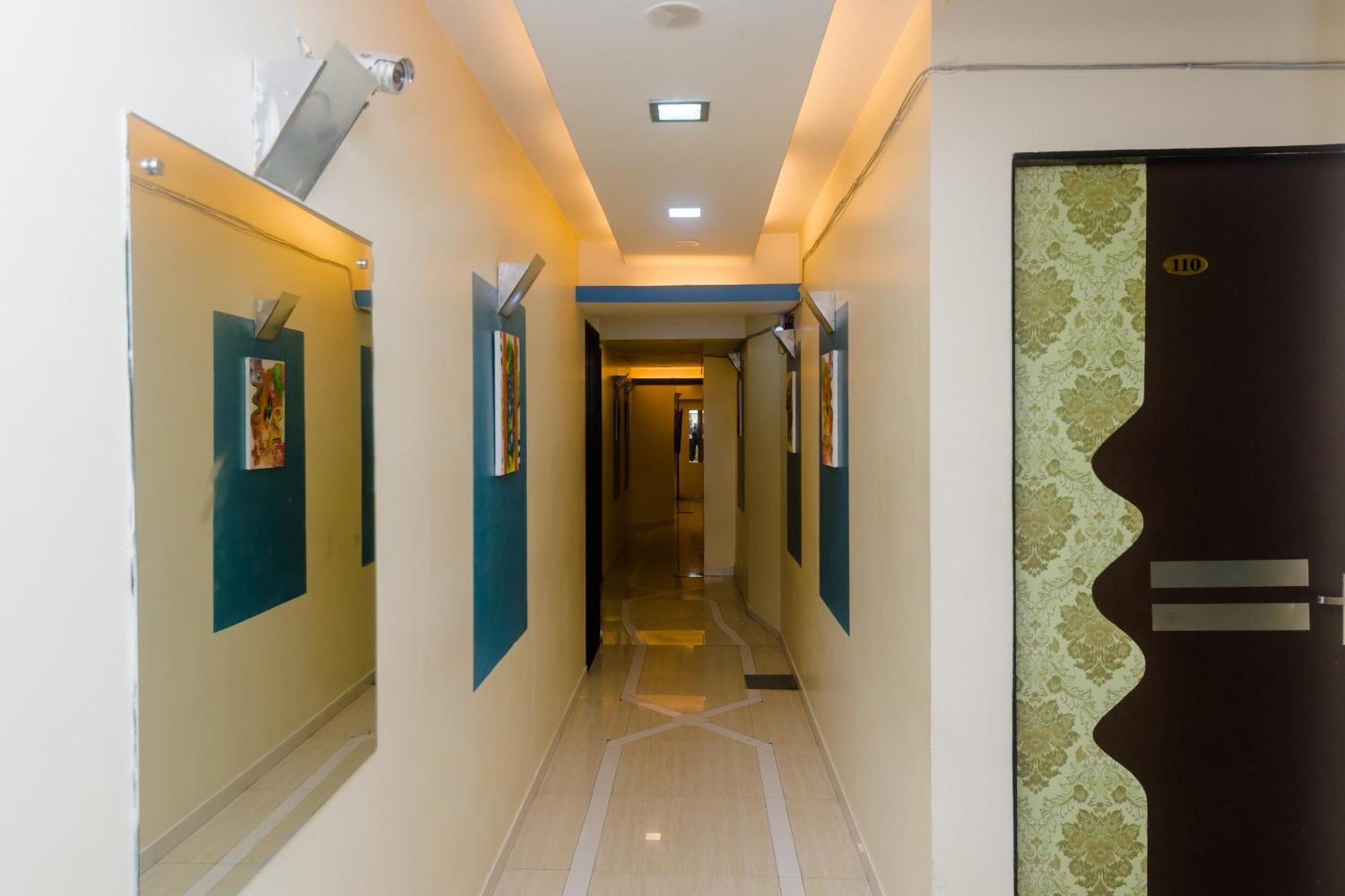 Collection O Grand Corp Inn Mumbai Exterior photo